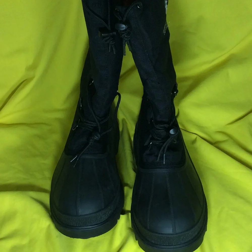 Kamik Men’s Black Insulated Snow Boots SZ 13 gently used